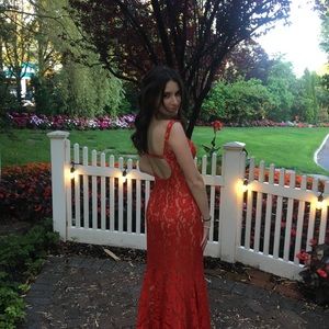 Meet your Posher, Ilyssa